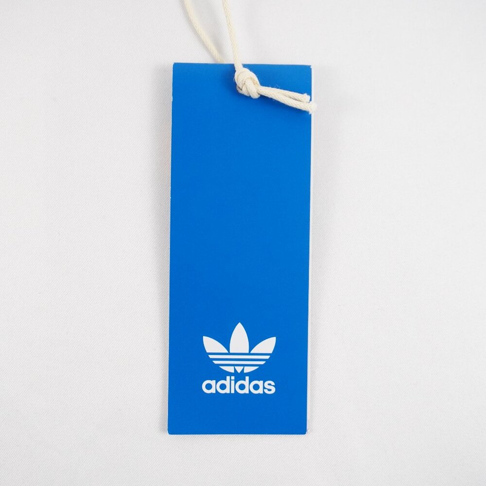 Adidas Originals Premium Crochet Sprinter Shorts in Wonder White Size XL (NWT) - Picture 5 of 8